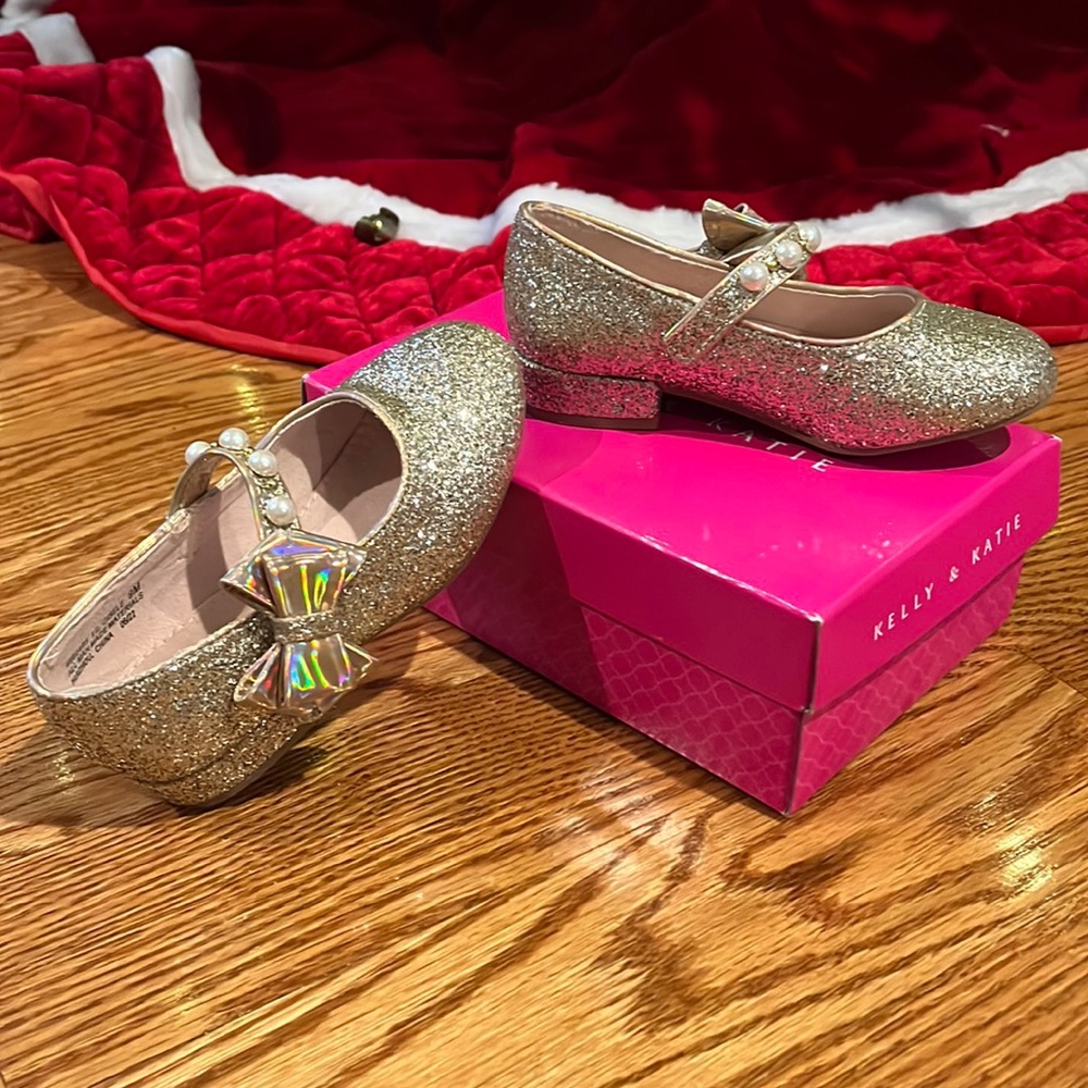 Nib, Rose gold Kelly and Katie toddler dress shoes